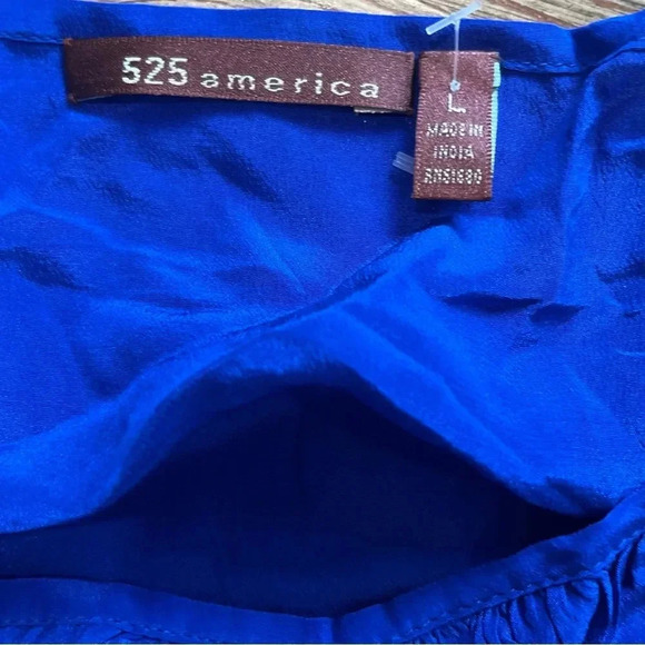 NWOT revolve royal blue silk ruffle top size large tiered pleated elegant - Picture 3 of 4
